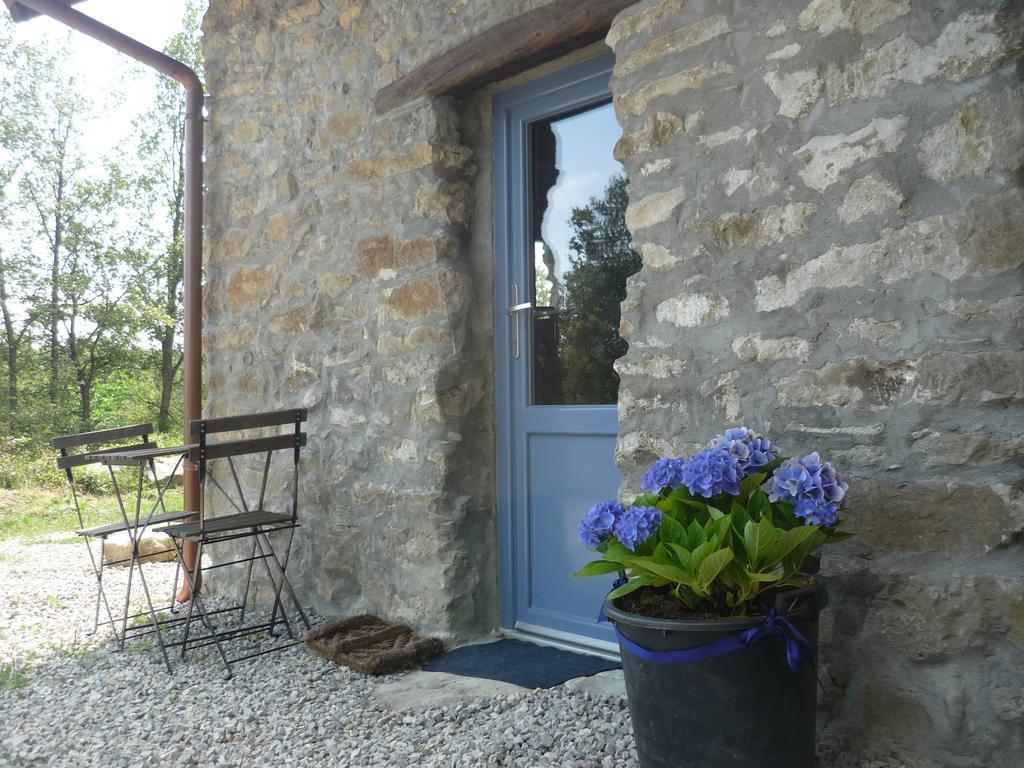 Micro-Cottage In Pietra La Ratatouille Dego Room photo